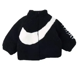 Cappotto invernale per bambini tuta da neve neonate ragazze calda giacca di cotone stile coreano bambini in pile spesso agnello cappotto di cashmere vestiti 211230 Drop Dhhod