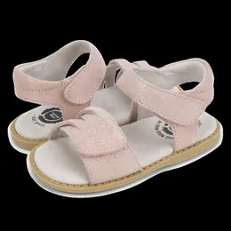 Первые ходьбы Livie Luca Children Athena For Girls Sandals Low Heel настоящие кожаные энфанты Fille Женские туфли для вечеринки 230424