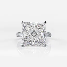 Princess Cut CVD Lab Grown Diamond Side Enging Engagement Lab Diamond Ring 18 K Gold Women’s Jewelry