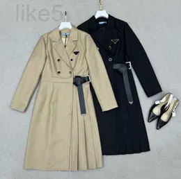 Damskie okopy designerskie kurtki z literami pasy moda odwrócona trójkąt kurtka lady wiatrówki płaszcz odzieży swobodny streetwear multi style HR6S
