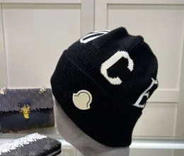 Chapéus cachecóis conjuntos de luxo designer beanie crânio boné unisex caxemira carta alta estiramento carta impressão casual ao ar livre com capuz malha boné quente multicolor fazer