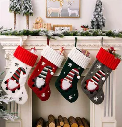 Decorações de Natal Meias de Natal Meias com Boneco de Neve Santa Elk Bear Decor Xmas Candy Gift Treat Bag Lareira Xmas Tree De7440998