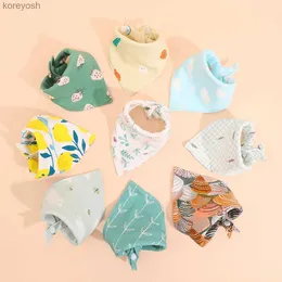 Bibs Burp Cloth Baby Bib 부드러운면 베이비 침강 턱받이 귀여운 삼각형 스카프 편안한 침을 흘리며 신생아를위한 치아 수건 타액 타월.