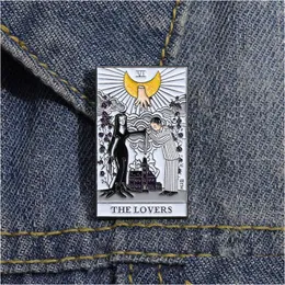 Stift, broscher The Lover Tarot Card Shaped Emalj Brosch Pins Set estetiska söta lapelmärken Cool för ryggsäckar hattväska krage diy fa dhih3