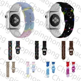 Apple Watch Bands Strap 45 42mm 38mm 40mm 44mm 41mm 49mm Link IWATCH 7 8 4 5 6 SEシリーズラバーエンボス3DコンセーブパターンブレスレットAPスマートストラップのウォッチバンド