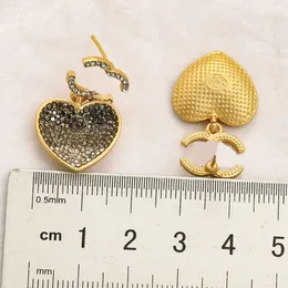 Stud presente amor coração 2023 mulheres casal alto sentido festa de casamento brincos moda jóias de ouro atacado