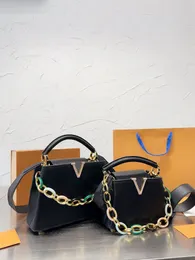 Designer -Tasche Luxurys Handtaschen Frau Einkaufstasche Umhängetasche Kapitalbeutel Leder die Einkaufstasche Blumen Leder Schulterketten Taschen Klappe Cr 2024