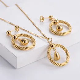 1 Set For Sale Water Drop Pendant Necklace Earring Set Gold rostfritt stål smycken Set för kvinnors tre-stycksuppsättning (1st halsband hänge + 1Pair Earring Studs)