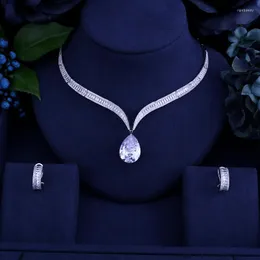 Halsband örhängen set lyx lysande kubik zirkoniumklara blomma och cirrus modestil bröllop brud örhänge smycken