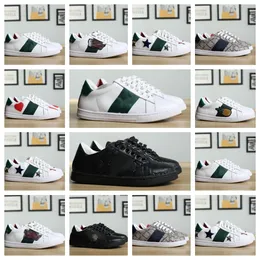 Scarpe di design del marchio di moda Spring taglio a bassa trainer casual classico bambino ragazzo ragazza bambino skate baby lace su pelle sneaker traspirante scarpe sportive all'aperto taglia 25-35