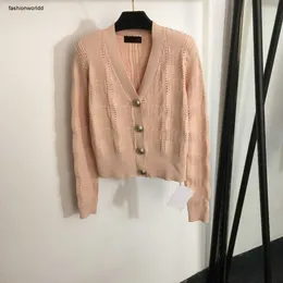 Luksusowy Kobiet Knitwear Fashion Nowa marka Sweter Wysokiej jakości geometryczne drukowanie z długim rękawem Cardigan Girl Płaszcz Nov24 FW