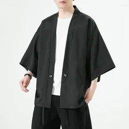 Męskie koszule Japońskie Japońskie Kimono Summer Three Quarter Range Overized Cardigan Jerity Men Street Słońce Ochrona przed rozmiarami Plus