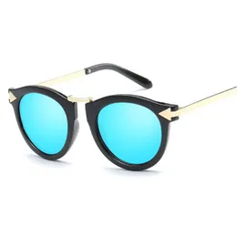 النظارات الشمسية الرجعية روندي طلاء Zonnebril Vrouwen Merk Designer Vintage Vrouw Metalen pijl feminino gafassunglasses sunglassessesslasses