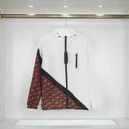 Męskie kurtki designerskie kurtki mężczyźni kobiety wiatry wiatru z literami ff wiatrowoodporne wiosenne jesienne czarno -białe męskie odzież wierzchnia 9dce