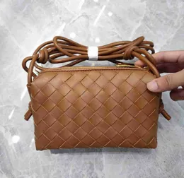 Luxury Shoulder Bags Genuine Totes Bag Unisex Bags Authentic Bags Loop Designer Fashion Bags Cassettes Square Womens Woven Cloud Leather Fashion Handheld Cr YI-QZ1B