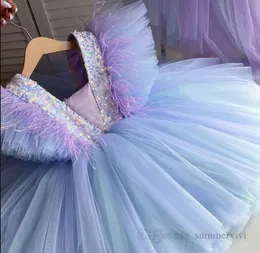 Dziewczyny Rainbow Lace Tiul Sukienki Ball Suknia Dzieciaki cekiny gazy piórka falbala mucha rękaw księżniczka sukienka dla dzieci ubrania imprezowe Z1777