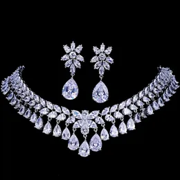 Perlenketten Emmaya Luxus Zirkonia Brautschmuck Sets Tropfen Kristall Strass Party Hochzeit Halskette 231124