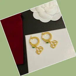 18K Gold Studs 3 Kolorowanie kolczyki ALFABET HOOP KOKŁOTY LOWER STUD PARTA Prezent Żydowra Silver Stunki Wykwintny Earing Women Circle Hoop Studs Zestaw Gift 1 Prezent 1