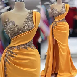 2023 april Aso Ebi Mermaid Gold Prom Dress Pärled Crystals Satin Evening Party Party Second Reception födelsedagsengagemang Klänningar klädrock de soiree zj665