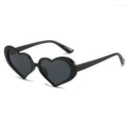 Solglasögon mode kärlek hjärtat katt eye woman varumärke designer vintage solglasögon kvinnliga nyanser glasögon uv400