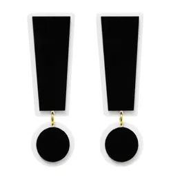 Mode Super grand noir blanc acrylique symbole point d'exclamation balancent boucle d'oreille pour femmes bijoux à la mode Hyperbole accessoires6358323