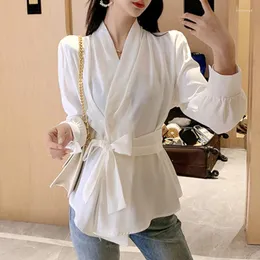 Damenblusen 2023 Frühling koreanischer Stil Frauen Tops V-Ausschnitt solide Seide Satin weißes Hemd Schnürung Büro Dame Bluse Arbeitskleidung Kleidung