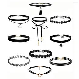 Conjunto de correntes de veludo estiramento gargantilha 10 peças colar gótico clássico colares de renda para mulheres com pingente de anel de carta
