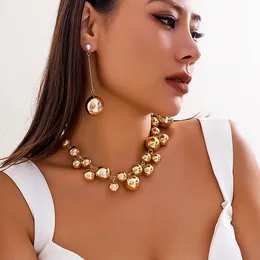 Colares frisados Big CCB Ball Pingentes NecklaceEarrings para mulheres na moda exagerada grande gargantilha colar moda jóias acessórios 231124