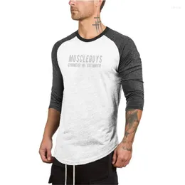 Herr t-skjortor märke fitnesskläder herrar sju kvart ärm män mode bokstäver tryck t-shirt manlig stretch bomull tshirt