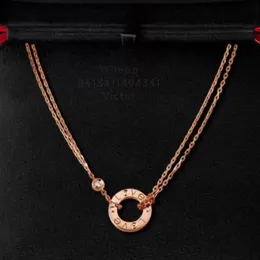Halskette für Frauen LOVE Doppelseitiger runder Kuchen Designer-Diamant vergoldet 18K offizielle Reproduktionen Modeschmuck Premium-Geschenke 006