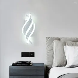 Lampada da parete 2 pezzi Nordic Led Design curvo a spirale per soggiorno, camera da letto, comodino, corridoio, decorazioni per la casa, illuminazione per interni