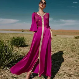 Casual Dresses Eid Al-Fitr Satin Sydd Kvinnaklänning Gala Robe Dubai Turkiet Islam Arabiska Pakistan Muslim Musulmane Femme Vestidos