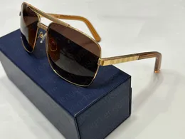 2023Luxury Fashion Classic 0259 Solglasögon för män Metal Square Gold Frame UV400 Unisex Designer Vintage Style Attitude Solglasögon Skyddsugn med Box591