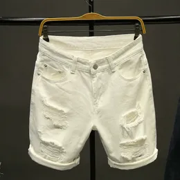 Herr shorts sommar vit svart khaki män rippade löst raka jeans korta mode hip hop bermuda hål casual denim last shorts 230426
