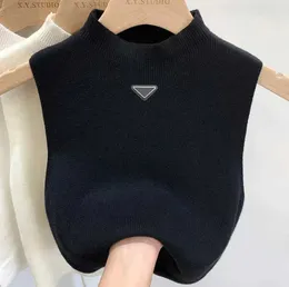 Designer vest yoga suit sweater prad Women vests Sweaters spring fall loose Letter round neck pullover knit waistcoats sleeveless vest top waistcoat jumper woman