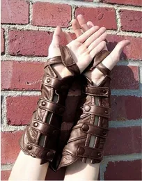 Fem fingrarhandskar Medieval Renaissance Steampunk Faux Leather Gloves and Bracer Set For Men Women Larp Cosplay Viking Knight Accessories 230426