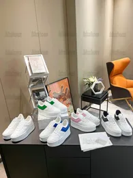 Sapatos casuais de plataforma redonda com cadarço e tênis de grife feminino com sola de cunha branco óptico tênis de cano baixo tênis de luxo para mulheres