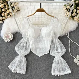 Women's Blouses See-through White Top 2023 Spring Women Korean Square Neck Flare Sleeve Lace Shirt Women's Short Tops Damen Oberteile