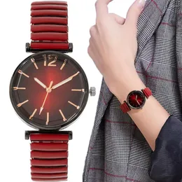 Relógios de pulso Moda feminina de luxo Fashion Stretch Steel Strap Watch Sport Casual Style Simple Style Quartz for Women