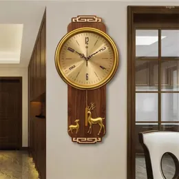 Wall Clocks Retro Fawn Bronze Clock With Pendulum Solid Wood Metal Quartz Quiet Pointer Digital Living Room Hanging Watch
