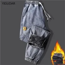 Kvinnors jeans män jeans vinter fleece tjock varma denim byxor män streetwear svarta joggar harem jean termiska byxor 231127