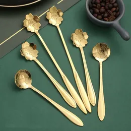 Long Handle Flower Spoons Rose Sakura Shape Spoon Stainless Steel Cocktail Stirring Scoop Ice Cream Coffee Spoon Creativity Gift BH8028