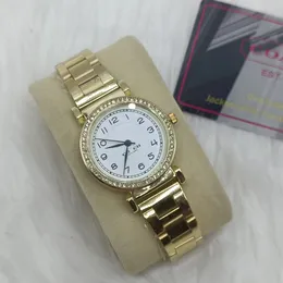 Luxury Fashion Square Orologi da donna firmati Orologio da polso al quarzo da donna di marca Classico argento dorato Semplice Femme Cinturino in acciaio relogio feminino reloj de lujo con scatola