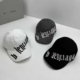 Snapbacks Новая семейная шляпа B Весна и осень Модная бейсбольная кепка с большими буквами Интернет-красная универсальная шляпа с утиным языком с тем же солнцезащитным оттенком