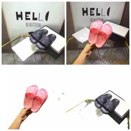 Hot 2023 Band Girl Sandals Summer Boys Sandles Tisters New Designer Kids Shoes Boy Casual Shoes Storlek 26-35