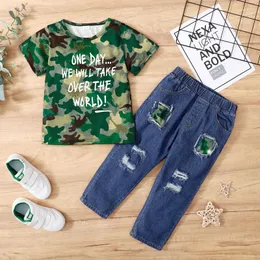 Bekleidungssets Trendige Camouflage-T-Shirt-Jeans-Kombination: Sommerliches Kinder-Set für Jungen im Alter von 2-6 Jahren