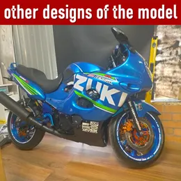 コム 560c8d62-334c-483d-926d-