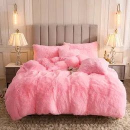 Faux Fur Modern Pink Solid Print Luxury Polyester Duvet Cover Sets, Queen
