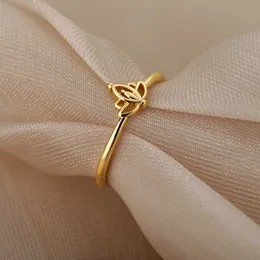 Anéis de banda 2021 Trend vintage Lotus Anéis para mulheres Anel de flor aço inoxidável Anel de noivado elegante anel de casamento Banela Femme Jóias AA230426