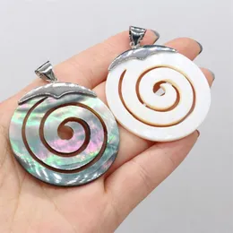 Hänge halsband 45x45mm charm mode naturlig svart vit skal spiral runda för smycken tillverkning leveranser diy halsband accessoarer gåvor